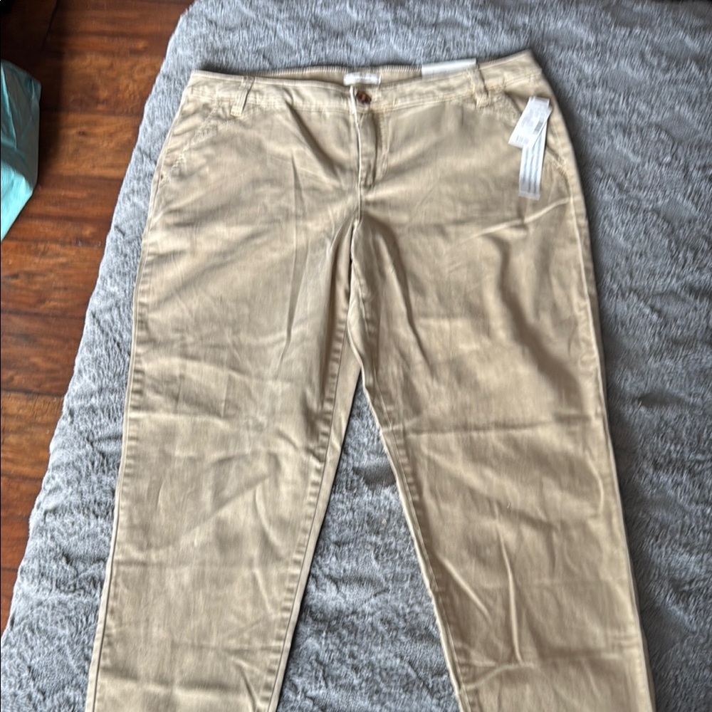 Maurice’s Classic Tan Women's Pants 14